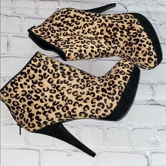 Aldo leopard print fur ankle boots - Picture 3 of 7
